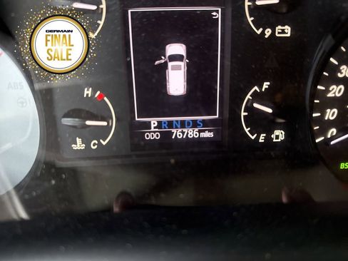 Certified 2019 Toyota Sequoia SR5 image 18