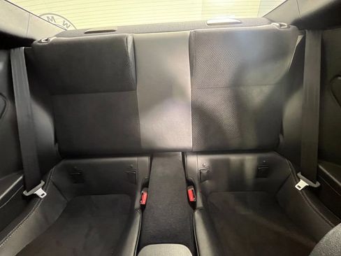 Used 2023 Toyota GR86 Premium w/ ALL Weather Mat Package (TMS) RWD image 18