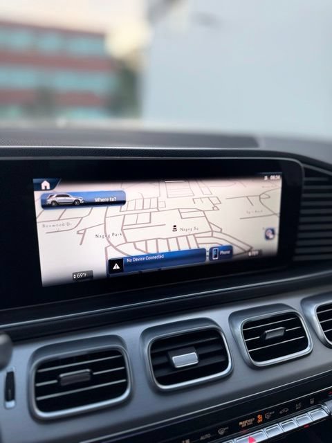 Used 2024 Mercedes-Benz GLE 450e 4MATIC image 11