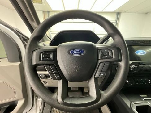 Used 2018 Ford F150 XL w/ Equipment Group 101A Mid AWD/4WD image 5