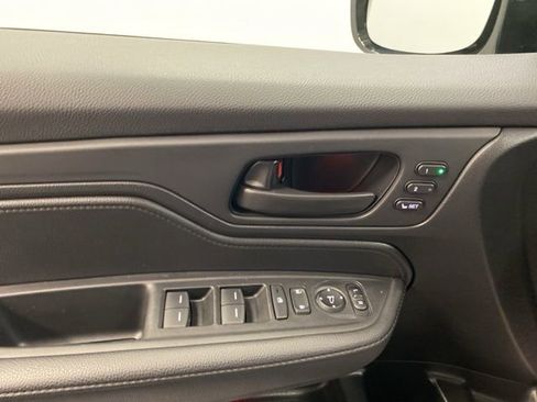 Certified 2025 Honda Odyssey Sport-L image 19