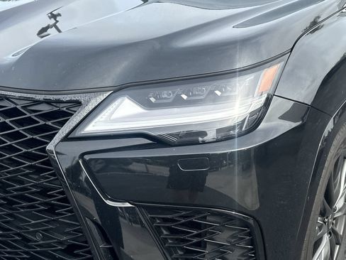 Used 2026 Lexus LX 600 F Sport w/ Accessory Package (Z1) AWD/4WD image 11