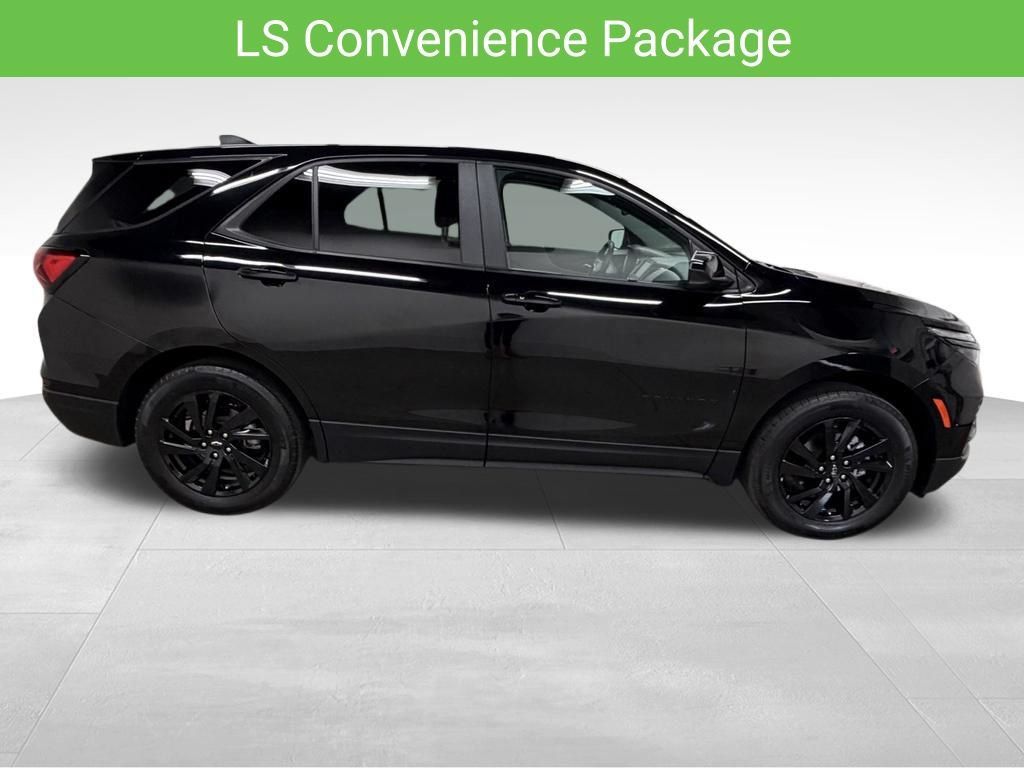 Certified 2024 Chevrolet Equinox LS w/ LS Convenience Package AWD/4WD image 9