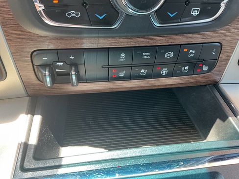Used 2014 RAM 2500 Laramie AWD/4WD image 31