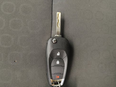 Used 2020 Chevrolet Trax LS w/ Tint and Cruise Package FWD image 32