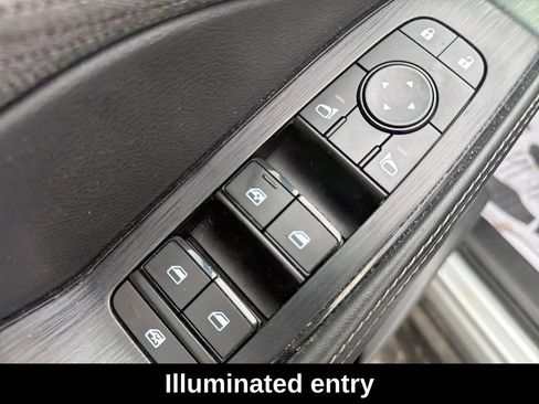 Used 2021 Nissan Rogue SV FWD image 14