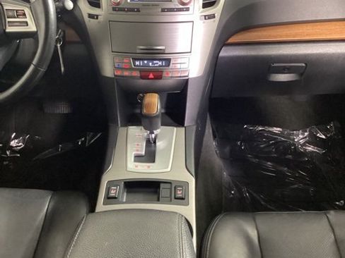 Used 2013 Subaru Outback 2.5i Limited w/ Moonroof Pkg image 20