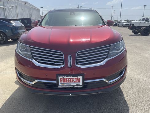 Used 2018 Lincoln MKX Reserve w/ Driver Assistance Package FWD image 9