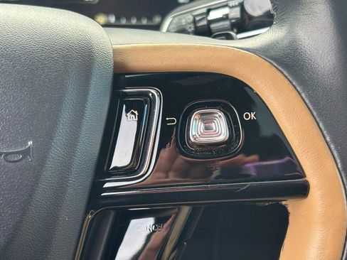 Certified 2022 Lincoln Corsair Reserve w/ Equipment Group 201A image 19