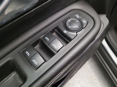 Used 2018 GMC Terrain SLE FWD image 27