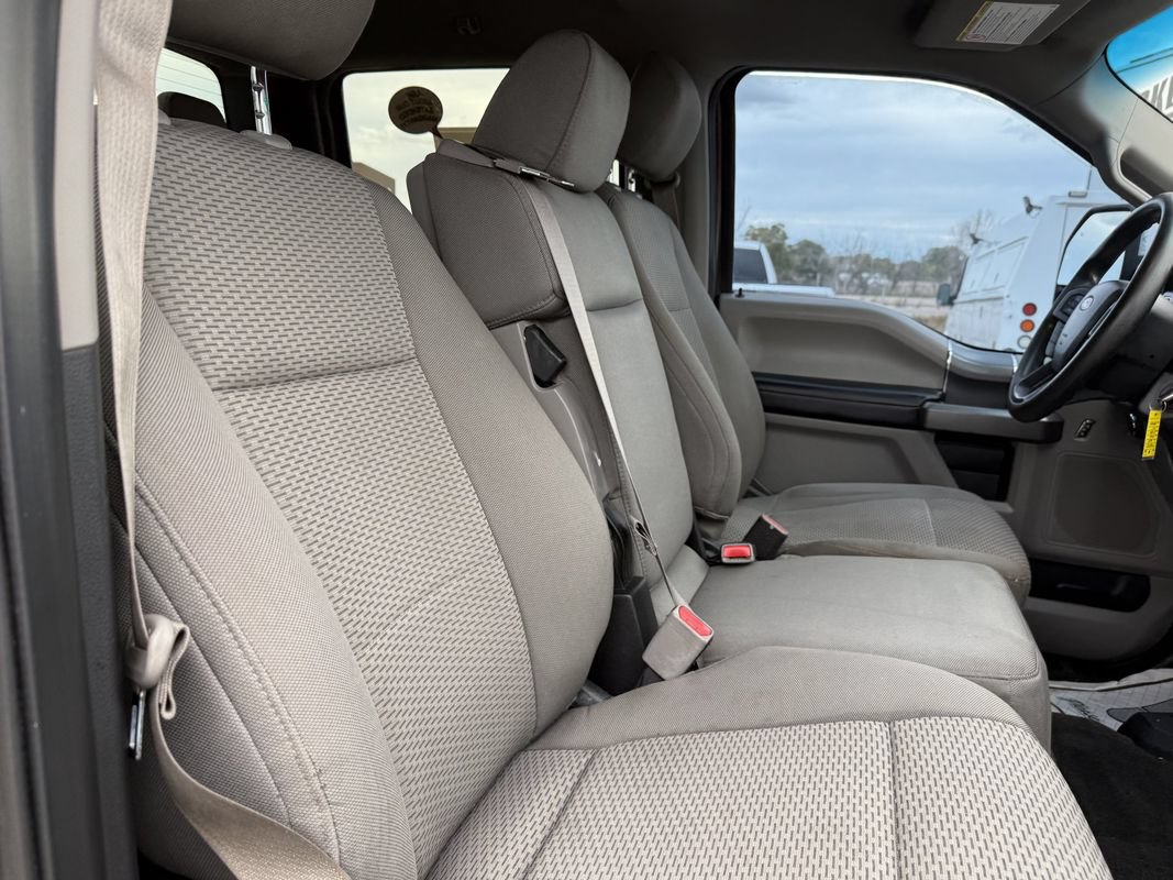 Used 2017 Ford F250 XLT w/ XLT Premium Package AWD/4WD image 15