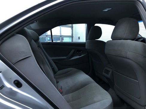 Used 2009 Toyota Camry LE image 21