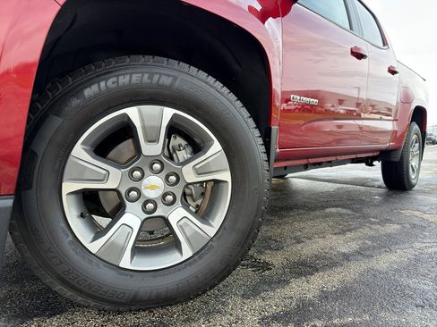 Used 2018 Chevrolet Colorado Z71 image 9