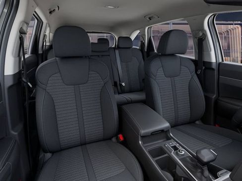 New 2026 Kia Sorento LX FWD image 15
