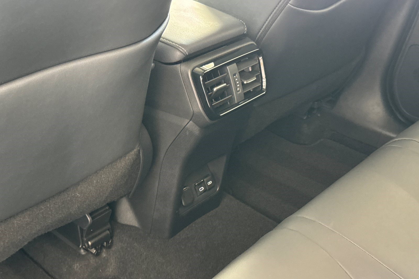 Certified 2026 Lexus NX 350h AWD w/ Accessory Package (2T) image 16