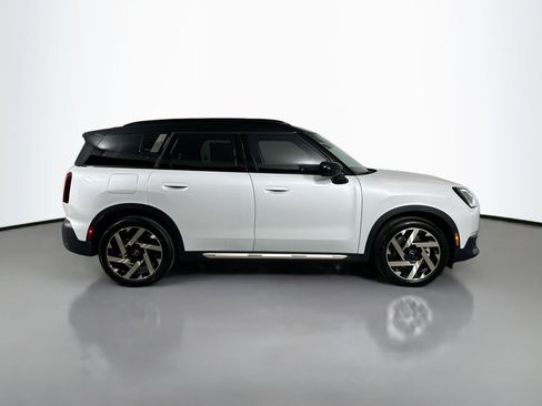 New 2025 MINI Cooper Countryman SE w/ Comfort Package Max image 5