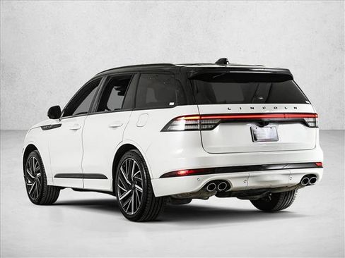 Used 2025 Lincoln Aviator Black Label w/ Black Label Special Edition image 8