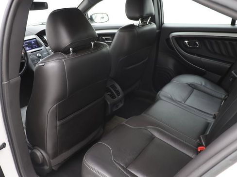 Used 2013 Ford Taurus SEL image 11
