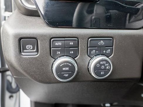 Used 2025 GMC Sierra 1500 Elevation AWD/4WD image 21