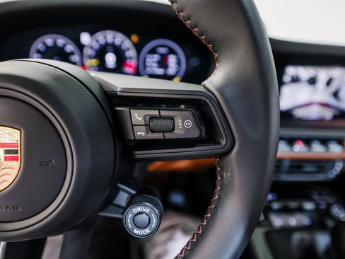Certified 2025 Porsche 911 GT3 RWD image 16