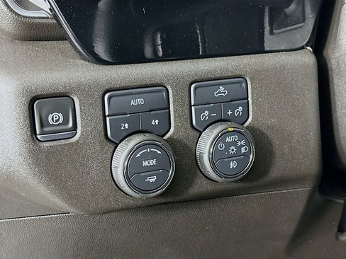 New 2025 Chevrolet Silverado 1500 RST AWD/4WD image 11