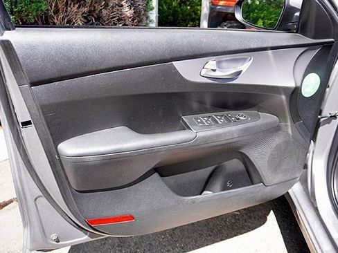 Used 2023 Kia Forte LXS FWD image 21