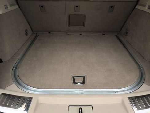 Used 2014 Cadillac SRX Performance w/ Driver Awareness Package image 29