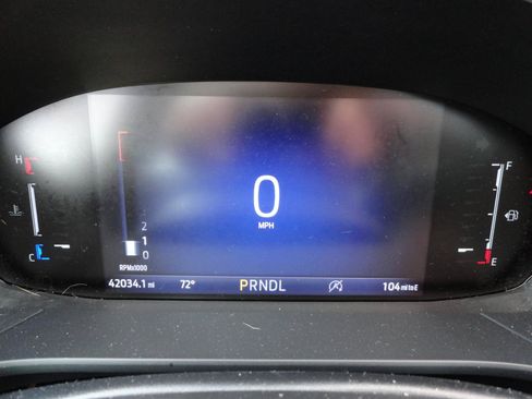 Used 2025 Ford Escape ST-Line Select AWD/4WD image 14