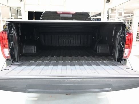 Used 2024 GMC Sierra 1500 Elevation w/ Elevation Premium Package image 7