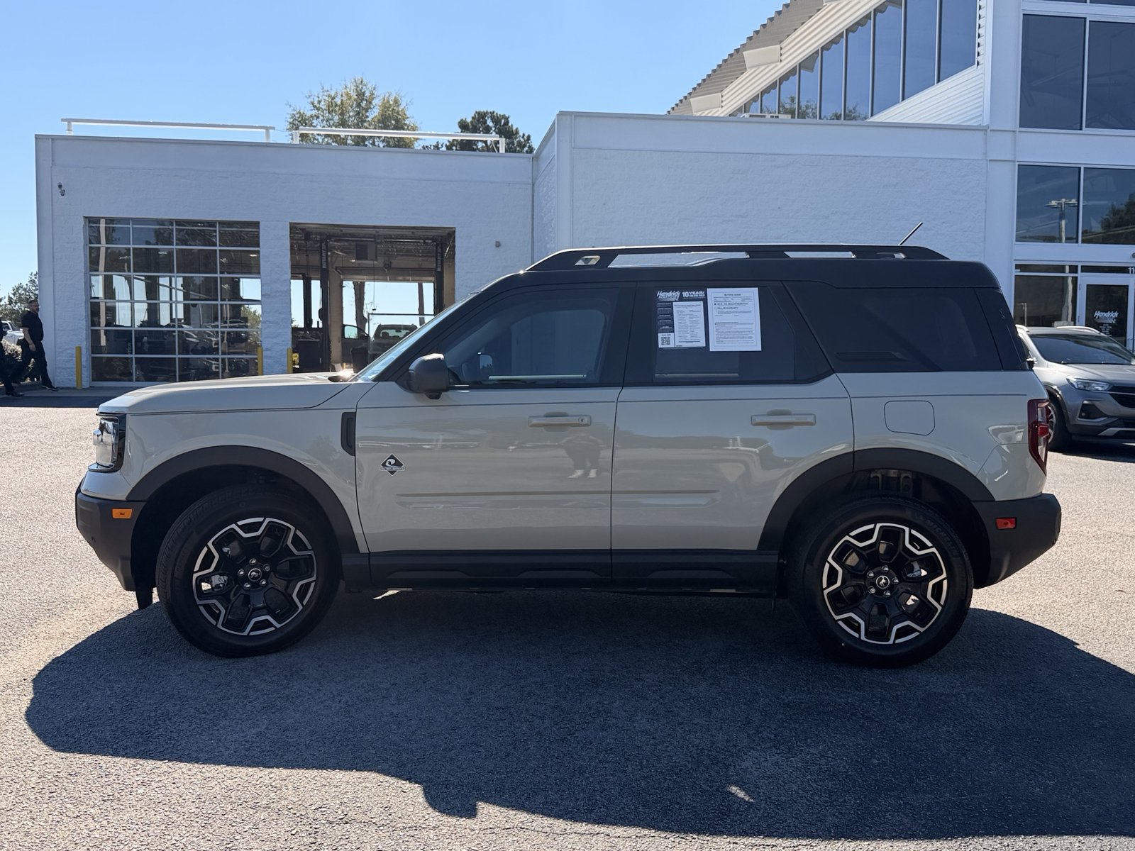 Used 2025 Ford Bronco Sport Outer Banks w/ Outer Banks Tech Package+ AWD/4WD image 9