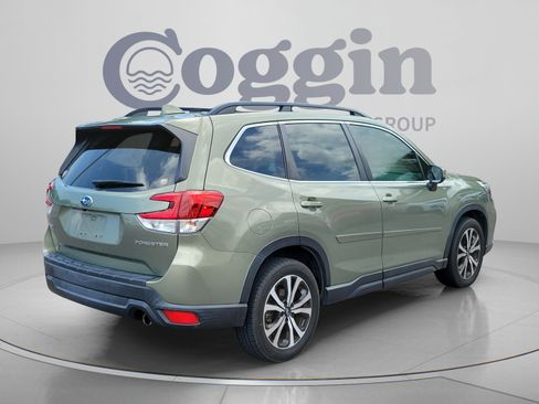 Used 2019 Subaru Forester Limited AWD/4WD image 5