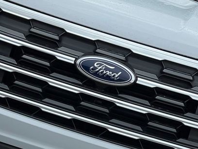 New 2026 Ford Explorer Active w/ Active Comfort Package