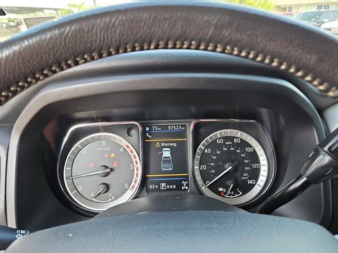 Used 2019 Nissan Titan PRO-4X AWD/4WD image 22