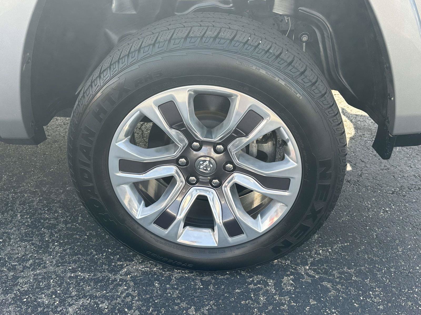 Used 2024 RAM 1500 Limited AWD/4WD image 38