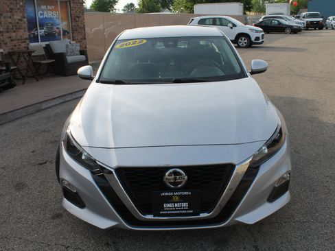 Used 2022 Nissan Altima 2.5 S FWD image 9