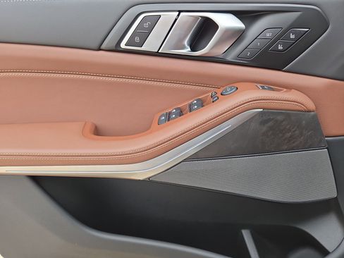 New 2026 BMW X5 M60i AWD/4WD image 15
