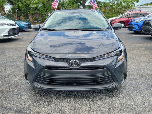 Used 2026 Toyota Corolla LE FWD image 4