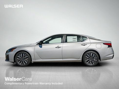 New 2026 Nissan Altima 2.5 SV FWD image 4