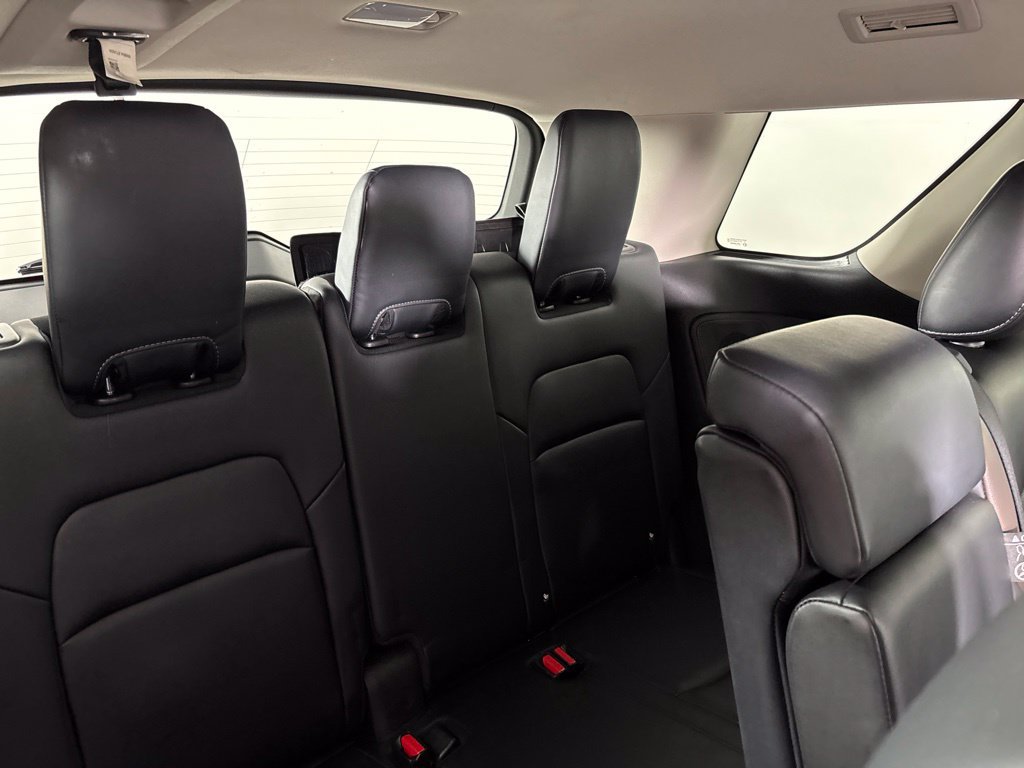 Used 2023 Nissan Pathfinder Platinum w/ Cargo Package AWD/4WD image 11