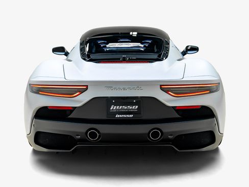 Used 2023 Maserati MC20 Coupe RWD image 12