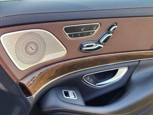 Used 2018 Mercedes-Benz S 560 Sedan image 65