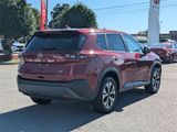 Used 2023 Nissan Rogue SV image 3