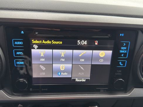 Used 2019 Toyota Tacoma TRD Off-Road w/ Technology Package image 27