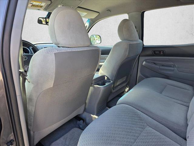 Used 2011 Toyota Tacoma 4x4 Double Cab w/ SR5 Pkg #2 image 11