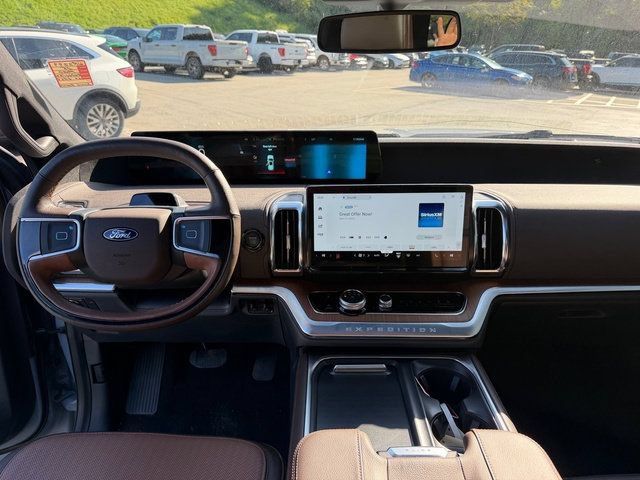 Used 2025 Ford Expedition King Ranch AWD/4WD image 22