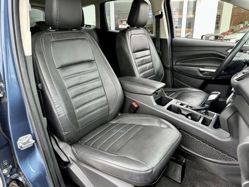 Used 2018 Ford Escape SEL image 23