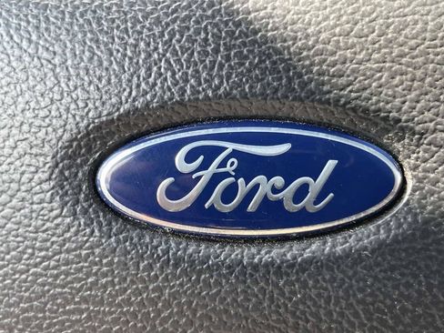 Used 2022 Ford F250 Lariat w/ Black Appearance Package AWD/4WD image 22
