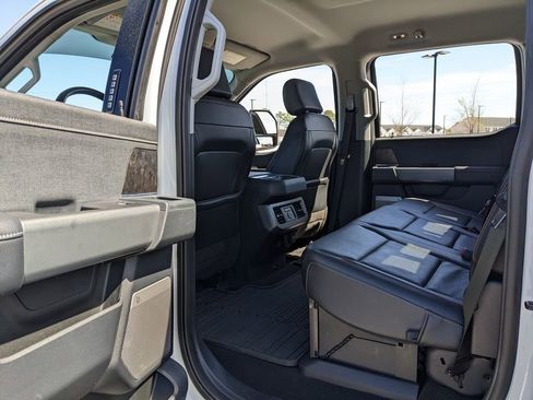 Used 2023 Ford F250 Lariat w/ FX4 Off-Road Package image 46