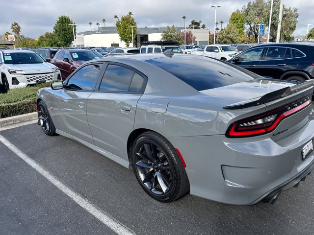 Used 2019 Dodge Charger Scat Pack RWD image 1