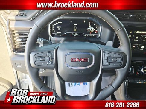 Used 2025 GMC Sierra 1500 AT4 w/ AT4 Premium Package AWD/4WD image 28